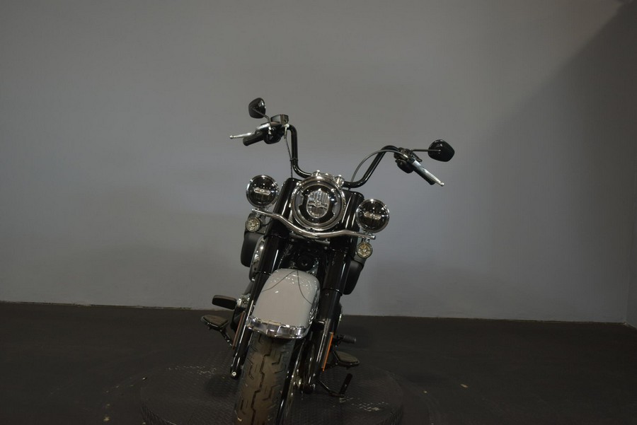 2026 Harley-Davidson Heritage Classic Dark Billiard Gray Black Cast Wheels
