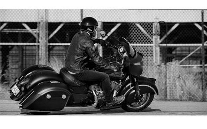 2017 Indian Motorcycle Chieftain Dark Horse®