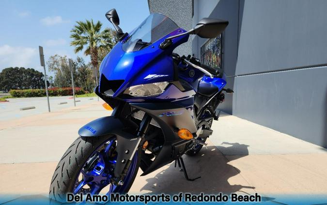 2024 Yamaha YZF-R3 ABS