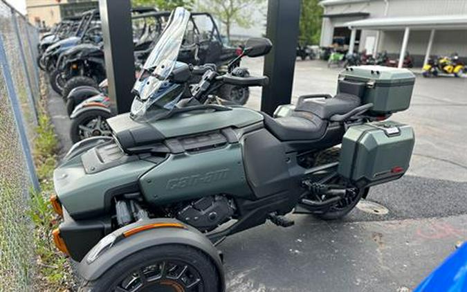 2025 Can-Am Canyon Redrock