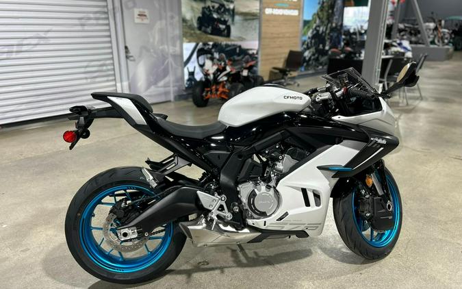 2025 CFMoto 675SS