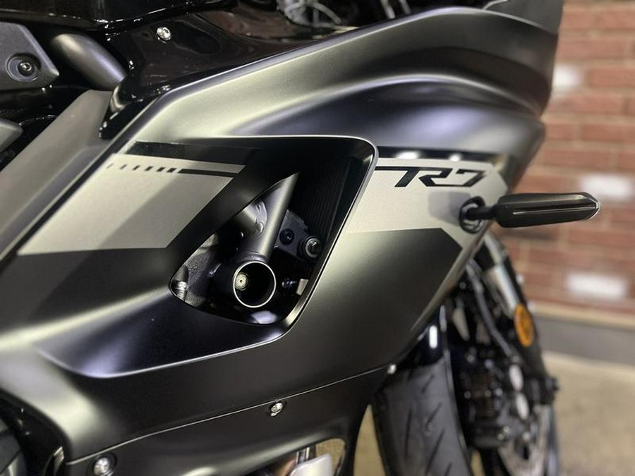2025 Yamaha YZF-R7
