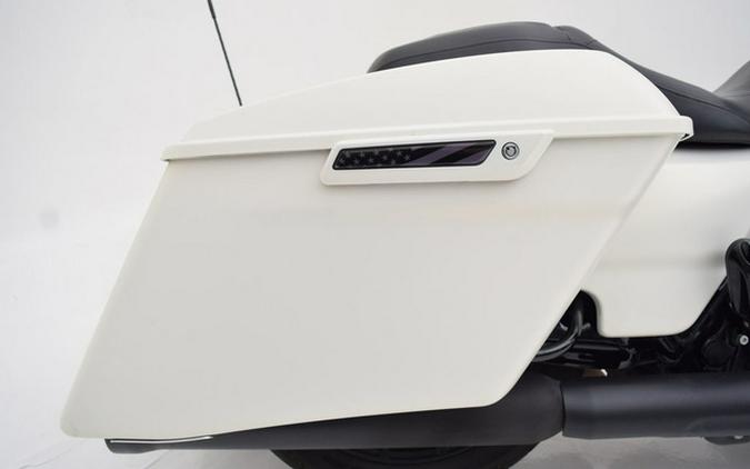 2018 Harley-Davidson FLHXS - Street Glide Special