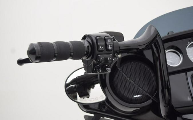 2018 Harley-Davidson FLHXS - Street Glide Special