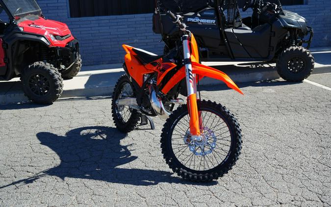 2026 KTM XC 300