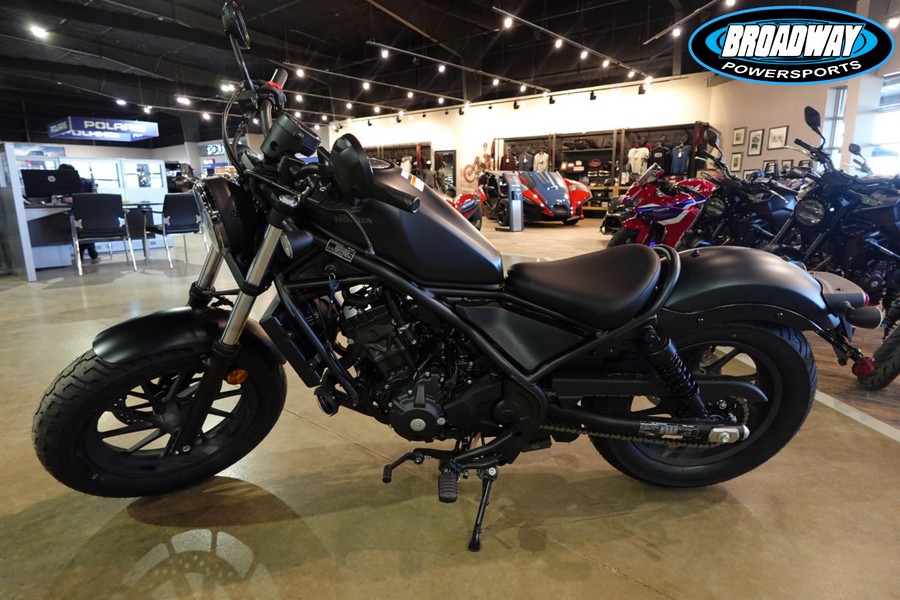 2026 Honda Rebel 300 E-Clutch