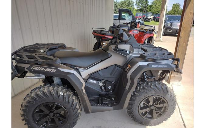 2024 Can-Am OUTL XT 850