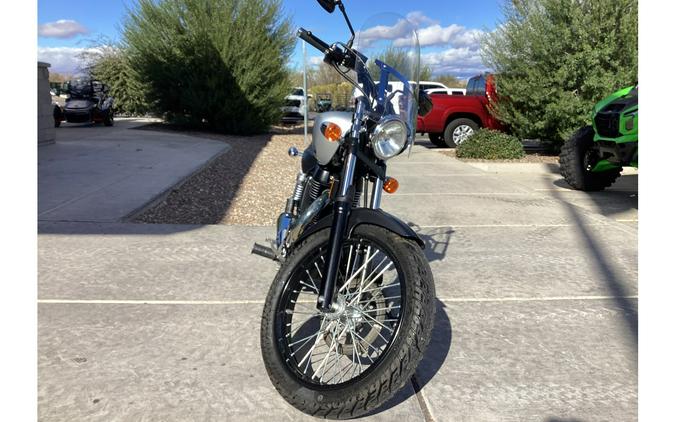 2018 Suzuki Boulevard S40