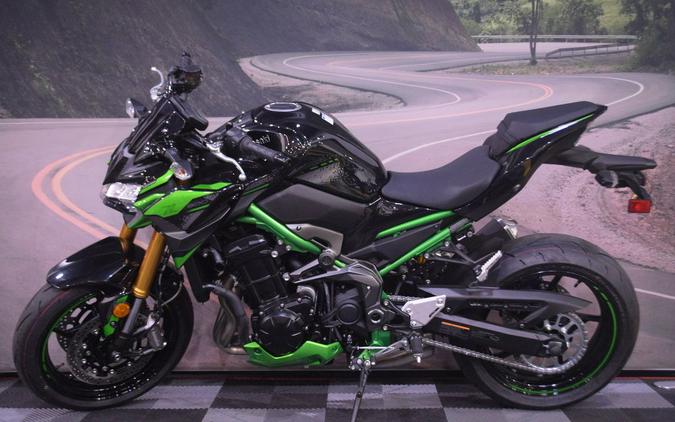 2024 Kawasaki Z900 SE ABS