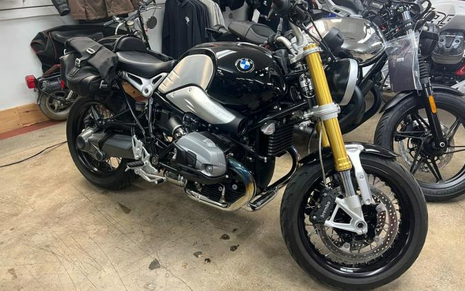 2015 BMW R Ninet