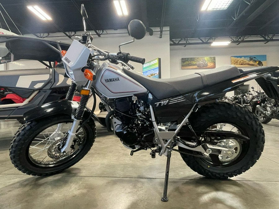 2026 Yamaha TW 200
