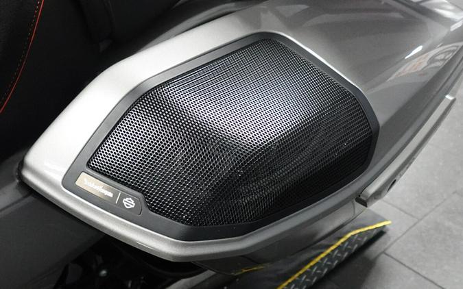 2023 Harley-Davidson CVO Road Glide LTD Anniversary