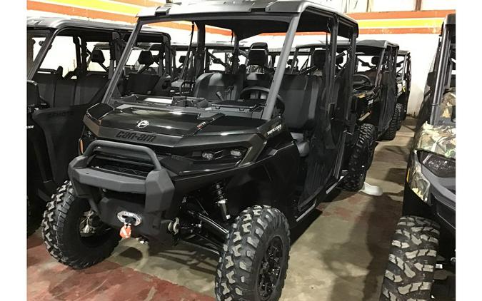 2026 Can-Am SSV DEF MAX XT 65 HD11 BK 26