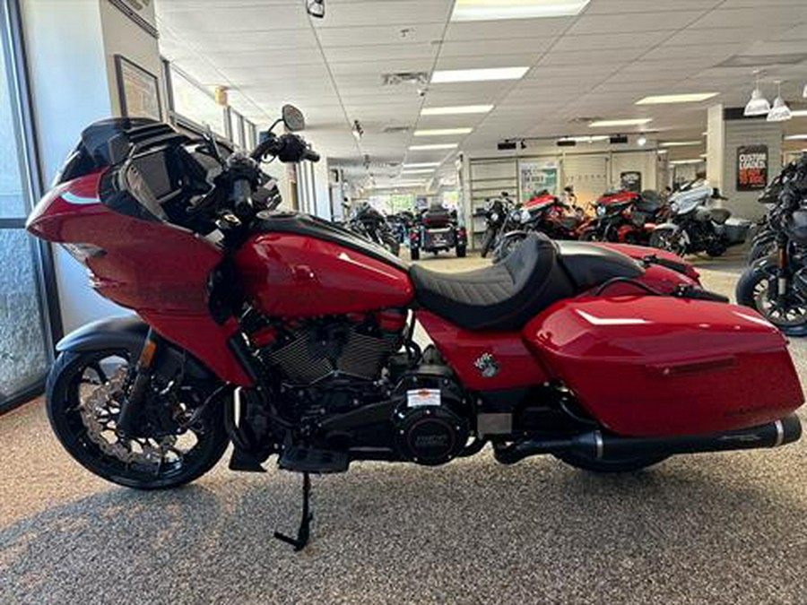 2025 Harley-Davidson CVO™ Road Glide® ST