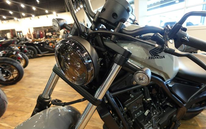 2026 Honda Rebel 300 E-Clutch