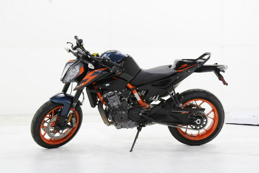 2023 KTM Duke 890 R