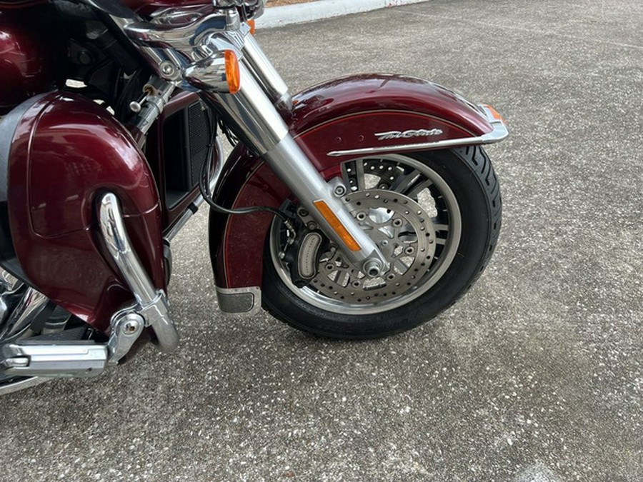 2016 Harley-Davidson FLHTCUTG - Tri Glide Ultra FLHTCUTG
