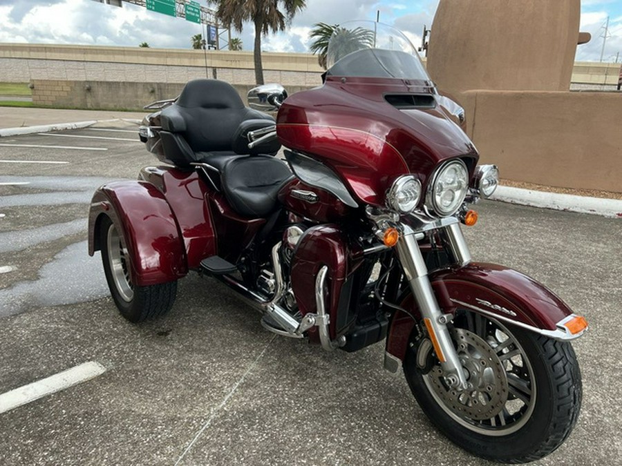 2016 Harley-Davidson FLHTCUTG - Tri Glide Ultra FLHTCUTG
