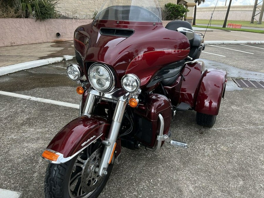 2016 Harley-Davidson FLHTCUTG - Tri Glide Ultra FLHTCUTG