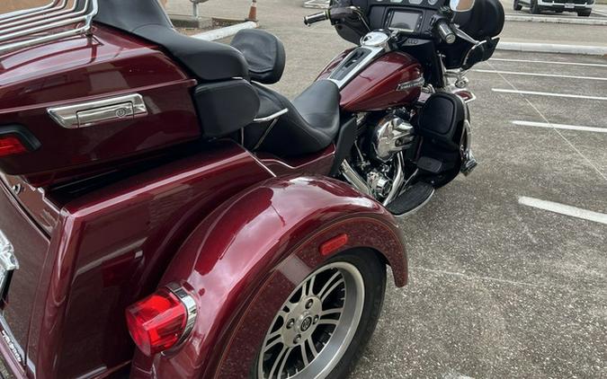 2016 Harley-Davidson FLHTCUTG - Tri Glide Ultra FLHTCUTG