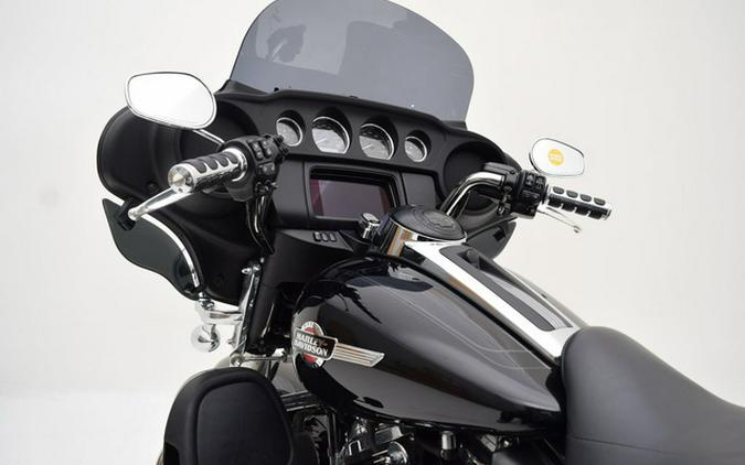 2023 Harley-Davidson FLHTCUTG - Tri Glide Ultra FLHTCUTG