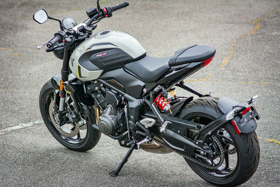2026 Triumph Trident 660 Stone Grey