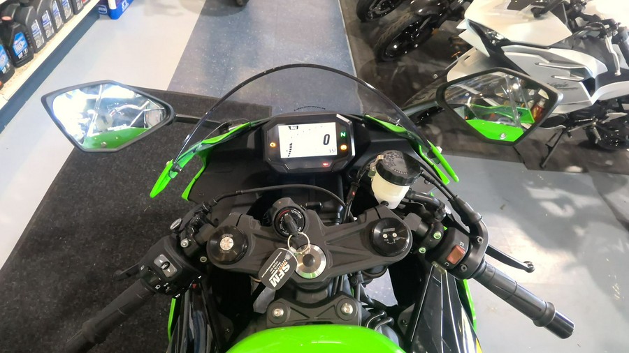 2025 Kawasaki Ninja ZX-6R KRT Edition ABS