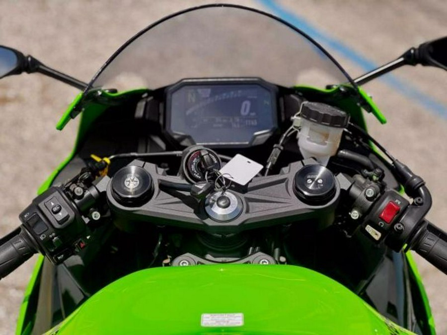 2025 Kawasaki ZX636JSFAL Ninja ZX-6R KRT (ABS)