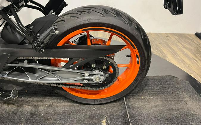 2021 KTM 200 Duke