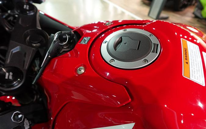 2026 Honda CBR650R E-Clutch
