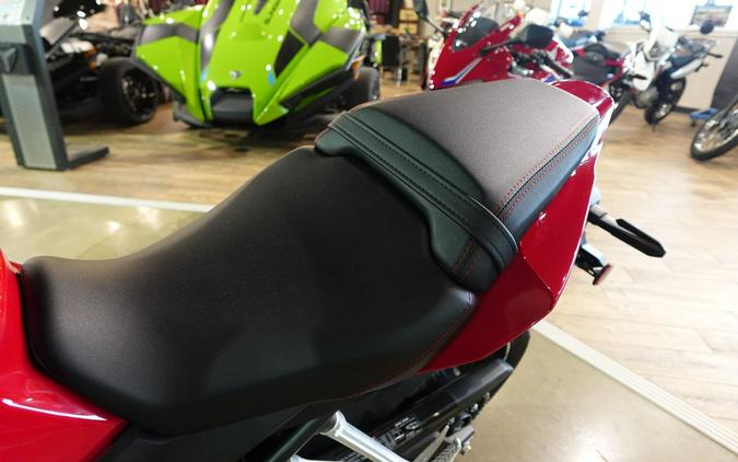 2026 Honda CBR650R E-Clutch