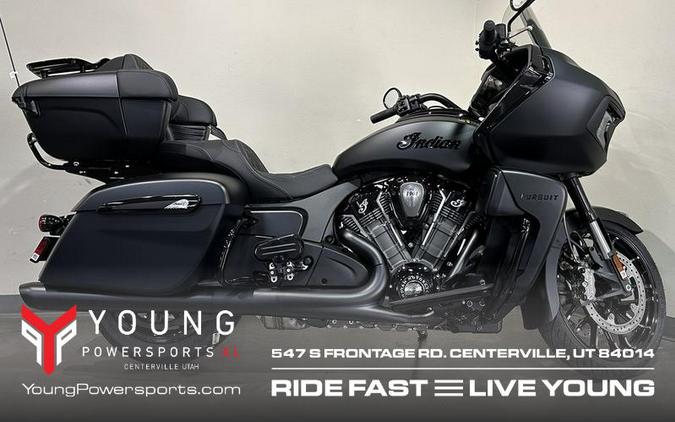 2024 Indian Motorcycle® Pursuit® Dark Horse® with PowerBand Audio Package Black Smoke