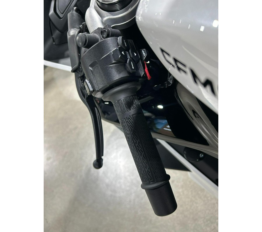 2025 CFMOTO 675SS