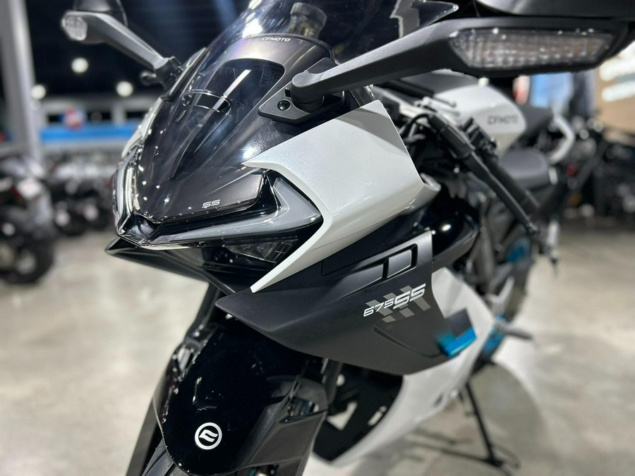 2025 CFMoto 675SS
