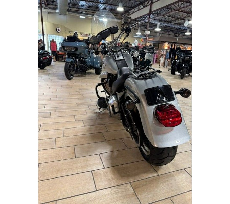 2011 Harley-Davidson Softail® Fat Boy® Lo