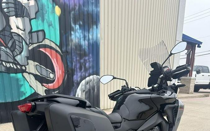 2025 Yamaha Tracer 9