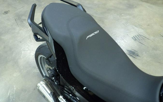 2023 BMW F 900 R Black Storm Metallic