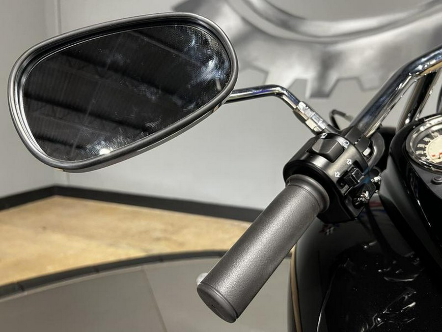 2026 Kawasaki Vulcan® 900 Custom