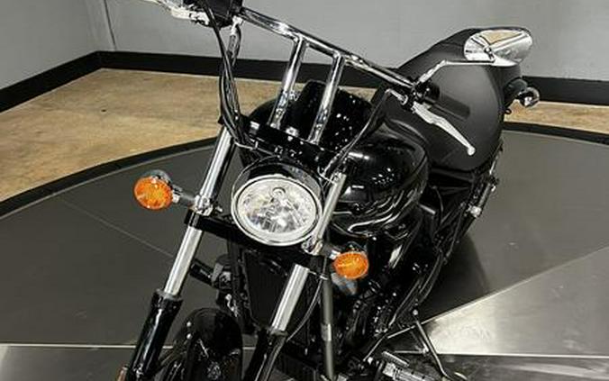2026 Kawasaki Vulcan® 900 Custom