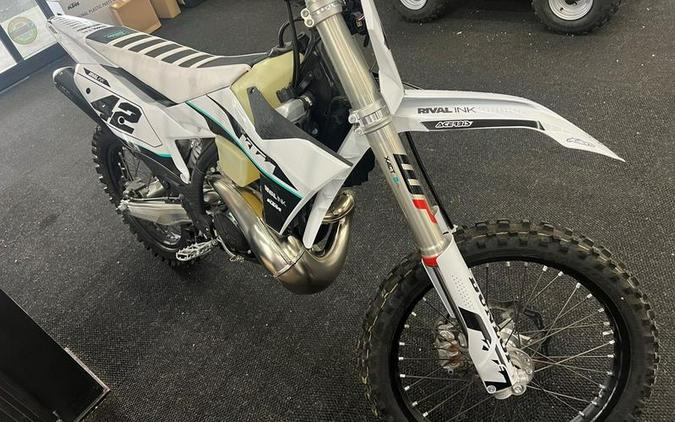 2024 KTM 250 XC-W