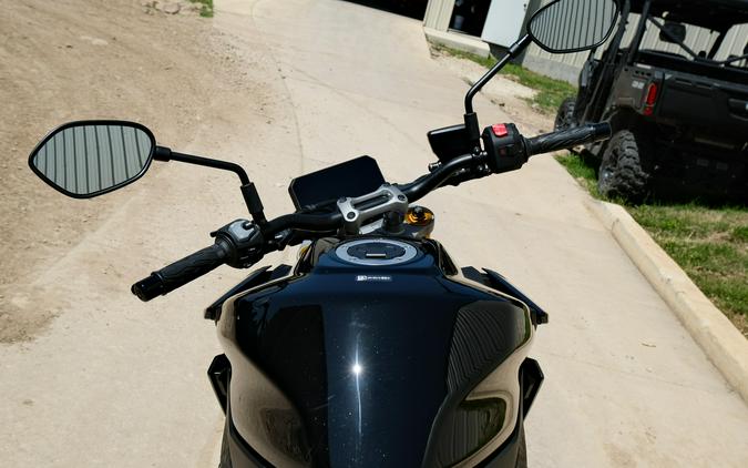 2025 SUZUKI GSX-S1000
