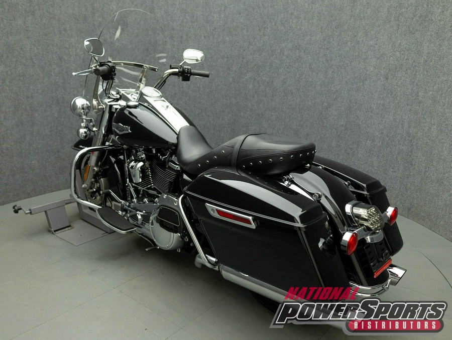 2019 HARLEY DAVIDSON FLHR ROAD KING