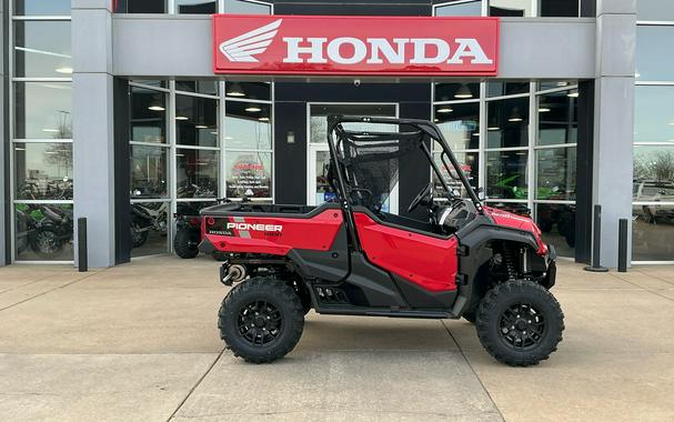 2025 Honda Pioneer 1000 Deluxe