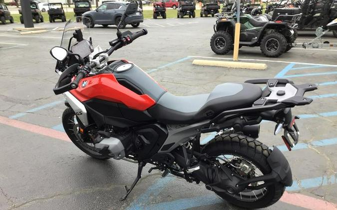 2026 BMW R 1300 GS Racing Red