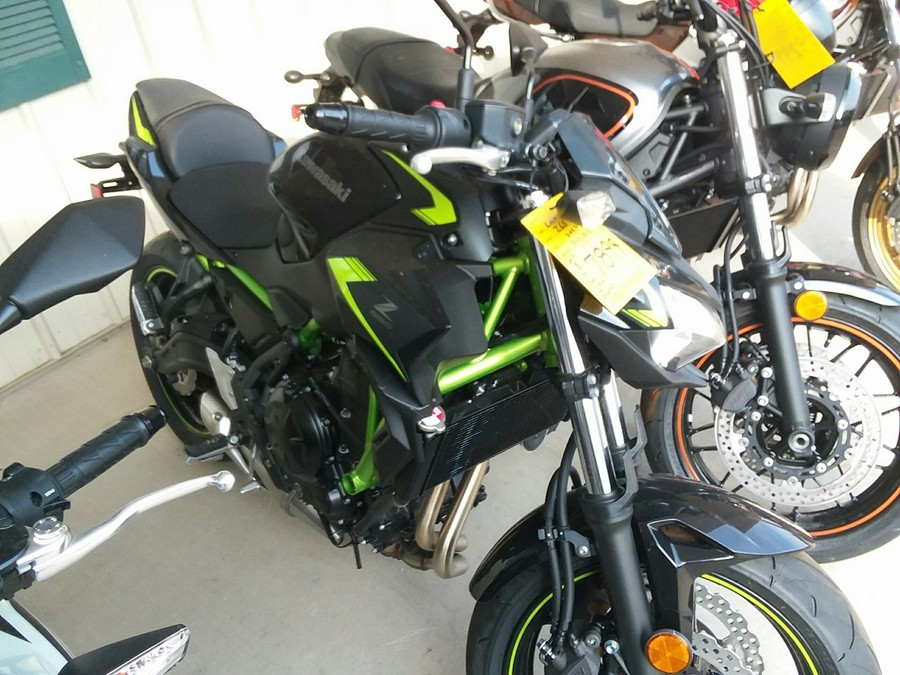 2022 Kawasaki Z650 Base