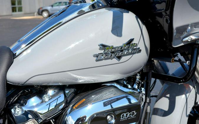 2024 Harley-Davidson® FLTRT - Road Glide® 3