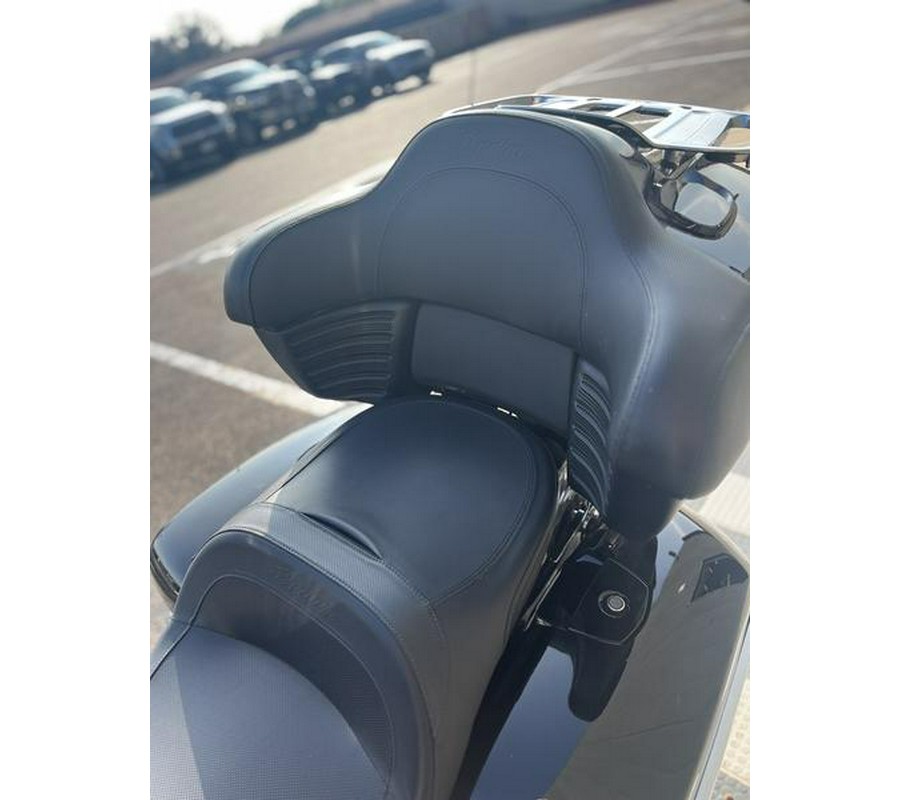 2023 Indian Motorcycle® Pursuit Limited Black Metallic