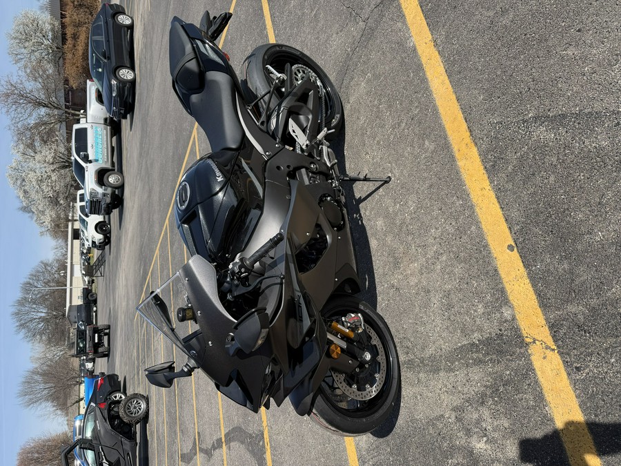 2026 Kawasaki Ninja® ZX™-10R ABS