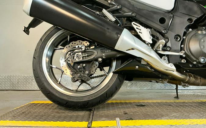 2013 Kawasaki Ninja® ZX™-14R