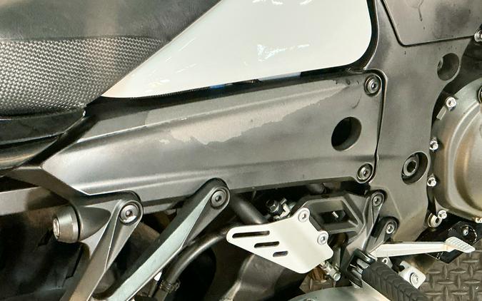 2013 Kawasaki Ninja® ZX™-14R